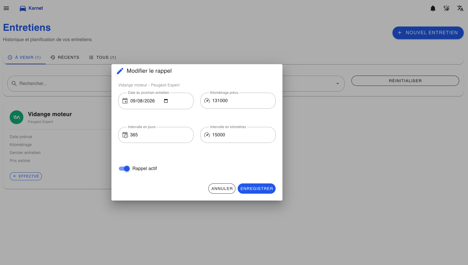 Écran de gestion des rappels d'entretien et notifications pour véhicules